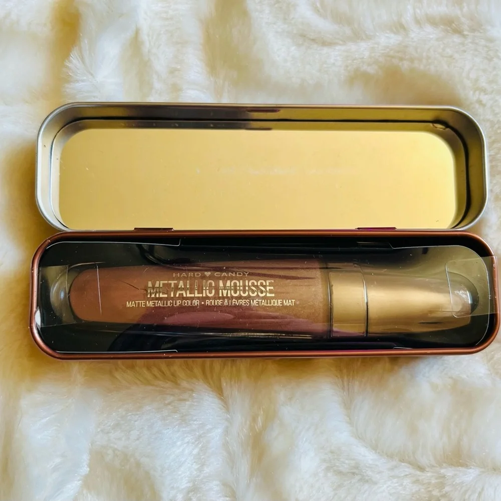 Hard Candy metallic mousse matte lip color number 1197 Gilded Cocoa